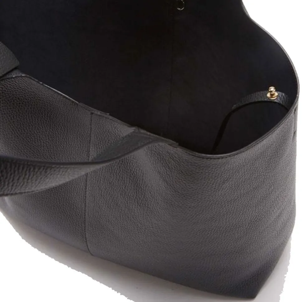 Borsa a Spalla COCCINELLE Linea Brume in Pelle Nera