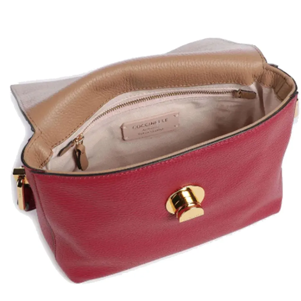 Borsa Donna a Tracolla COCCINELLE in Pelle linea Liya colore Sangria - Skin