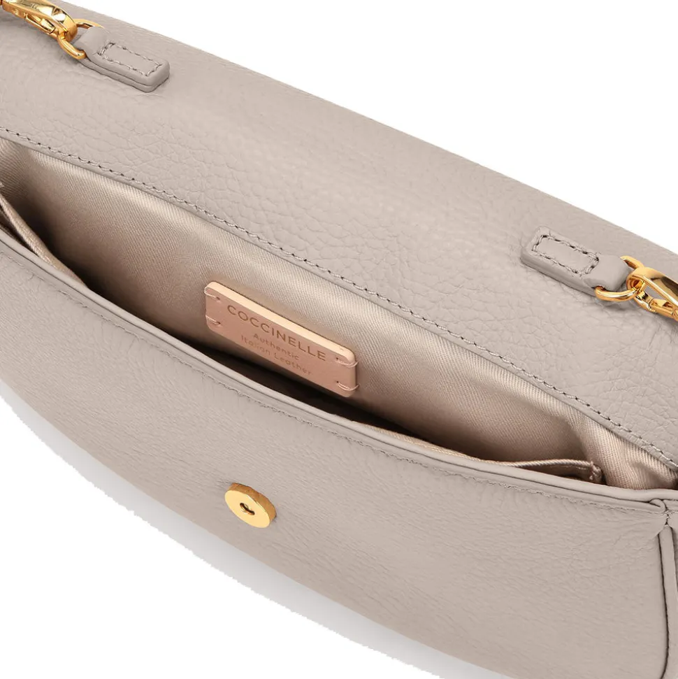 Borsa Donna a Tracolla COCCINELLE in Pelle Linea Magie Mini colore Powder Pink