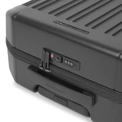 Trolley cabina PIQUADRO Rigido Ultra Slim con 4 Ruote Colore Nero Opaco Linea PQ-Light - BV4425PQL